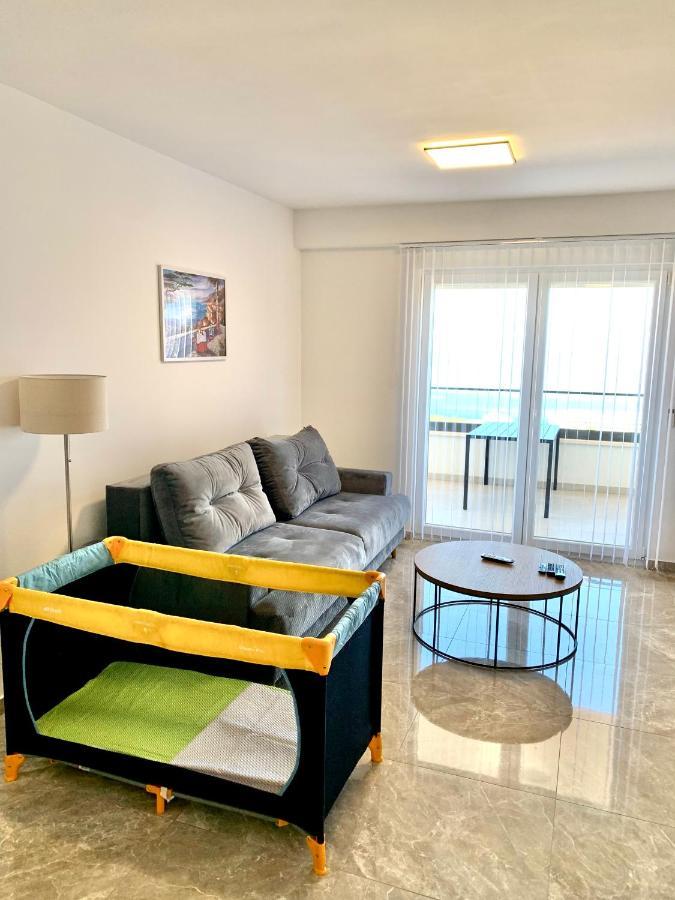 Apartment Dalmatino Makarska Ngoại thất bức ảnh